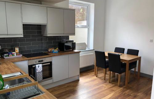 The Moo House 2 bed Property - STAYSEEKERS - Foto 6