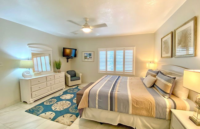 Galleon Villas by Hello Cayman Vacation - Photo 27