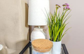 LUX - Downtown Oasis - Pool Table! Free Parking! - Foto 11