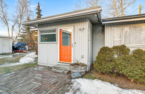 Close to Downtown and Parks Modern Anchorage Home - Foto 3