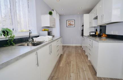 E2M Stays Beautiful House Close To Heathrow Airport- Walking Distance To Thames River - Foto 7