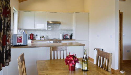 Bulrush Lodge - Photo 3