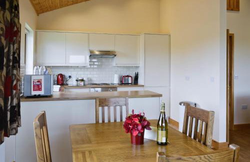 Bulrush Lodge - Photo 3