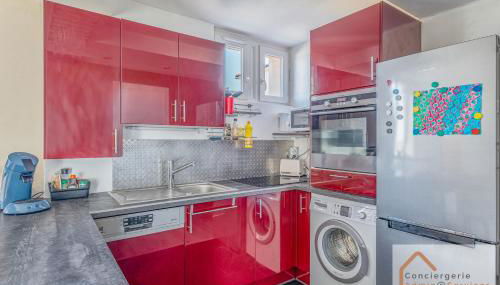 Jolie T3 50m² (+-), balcon, parking, commodités - Foto 3, stove, dishwasher, minibar