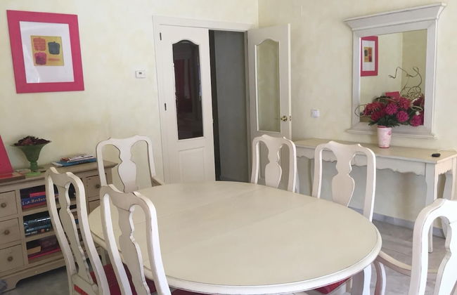 Beautiful 4 Bedroom Duplex Apartment - Foto 18