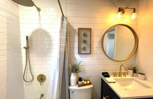 Private Wine Country-River Bungalow! Sunny Treetop Views - Pets Stay Free - Foto 24