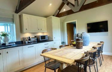 Stone Barn - Photo 13