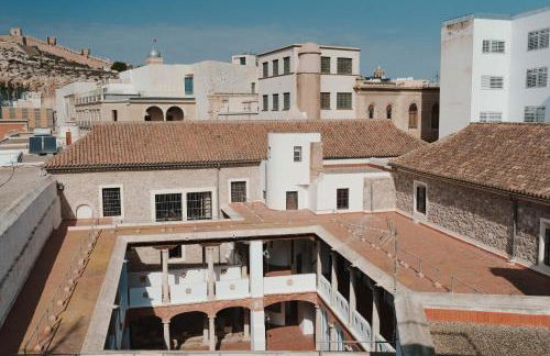 2BR Apartment with Free Parking in Almería City Center - Air Conditioning - Foto 28