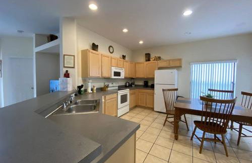 Family Disney Pool Home in Gated Resort Near Golf -16801 - Foto 5