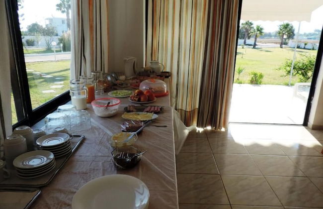 Anthia Apartments - Photo 24