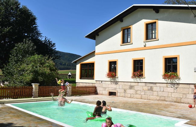 Authentic Farmhouse in Bozanov With Private Garden - Foto 11