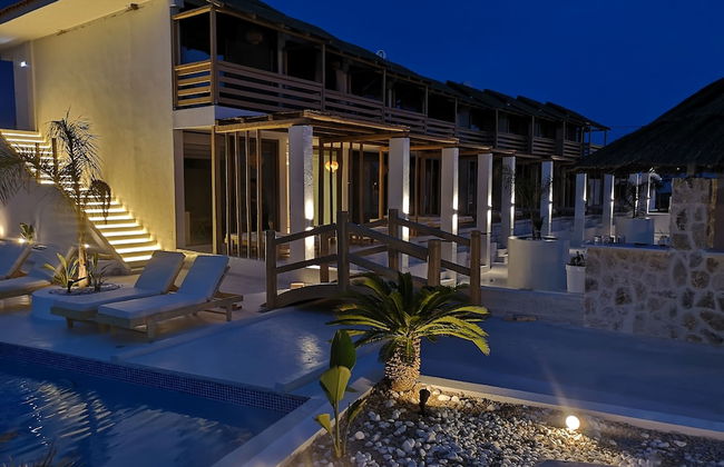 Alia Suites & Alia Beachfront Suites and Spa - Photo 60