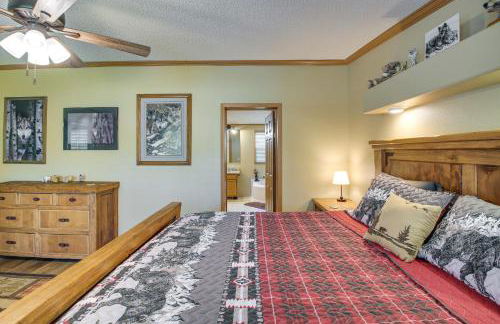 Lakefront Arkansas Home with Dock and Sunroom - Foto 17