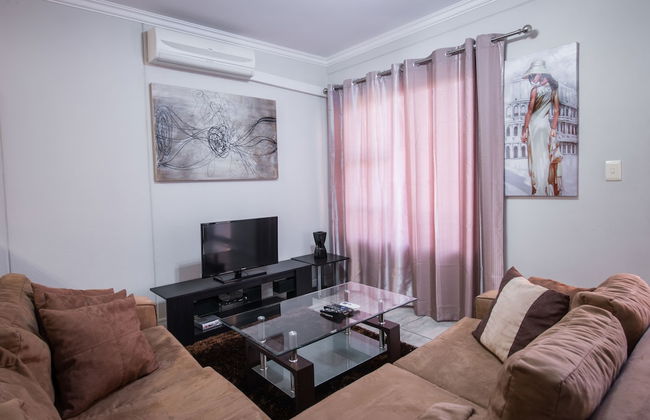 Prestige Apartment Sandton at Westpoint - Photo 26