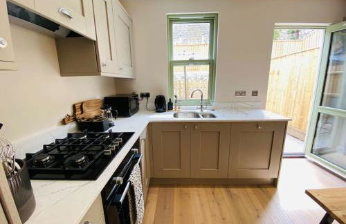 Luxurious Beach House Chesil Beach. Sleeps 6 - Photo 13