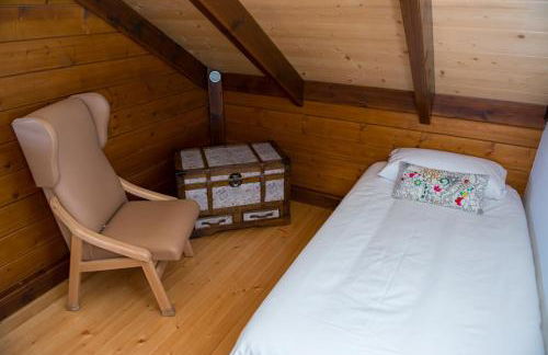 Acogedora Casa de Madera con piscina - Foto 32