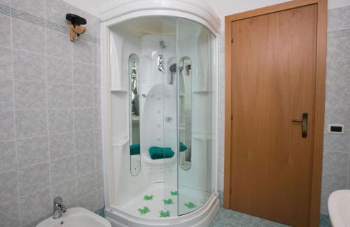 Modern Holiday Home in San Feliciano with Private Terrace - Foto 40