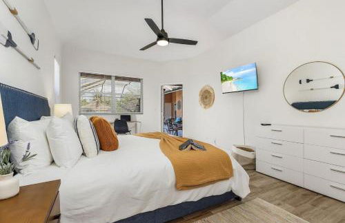 Lakeview Villa lovely pool home in gated community - Photo 19