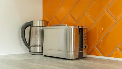 Jodi's Bungalow - Garden and Parking - Foto 4