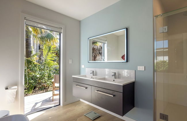 The Golden Pohutukawa Beach House - Foto 19