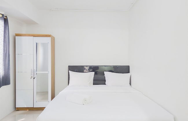 Well Furnished With Cozy Designed Studio Urbantown Serpong Apartment - Photo 1