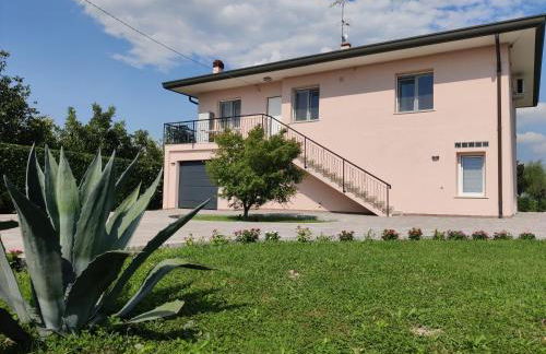 Villa Serena, secret garden - 7 min Noventa Outlet - Foto 2