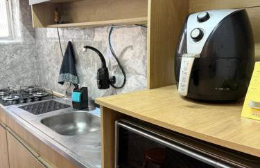 Ape ao lado do Consulado Americano - Foto 7