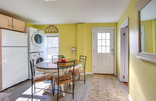 Riverfront Apt with Fire Pit and Yard in Millers Falls - Foto 9