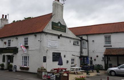 Saracens Head above the pub near Chaple st Leonards - Foto 8