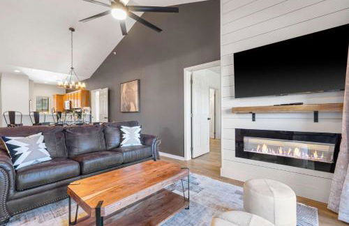 T Time Getaway - Overlooking Golf Views! - Foto 31