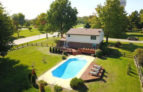 Amazing Pool & Walk to the Park - Foto 1