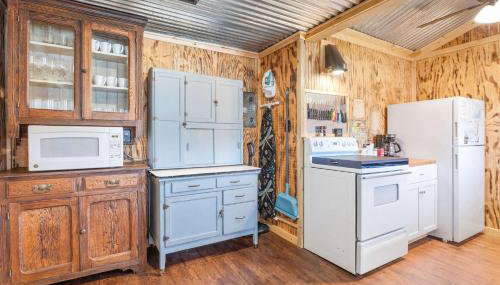 Historic Rockaway Beach Cottage 15 - Photo 2