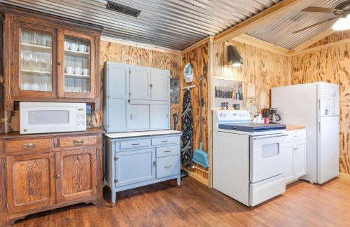 Historic Rockaway Beach Cottage 15 - Photo 2