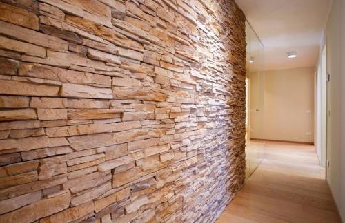 State of the art home suite with 180 degree panoramic lake view, pool and spa sleeping up to 10 guests by Italian Apartments - Foto 19