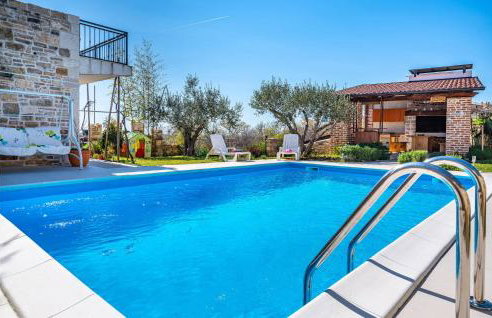 3 Bedroom Cozy Home In Razanac - Foto 8