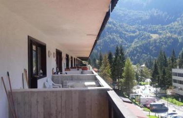Montasio SELLA NEVEA Condominio Bucaneve TARVISIO ITALY - Foto 3