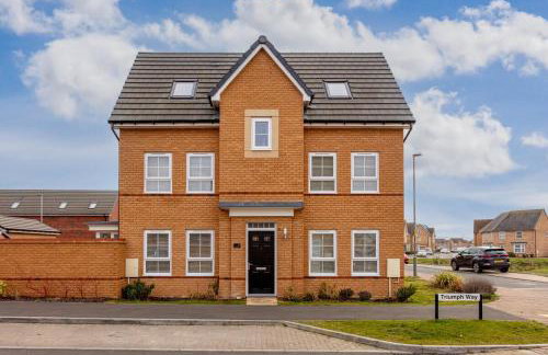 Detached House in Brooklands - Prime Location - Driveway Parking, Self-Check-In, Fast WiFi and Smart TV by Yoko Property - Foto 33