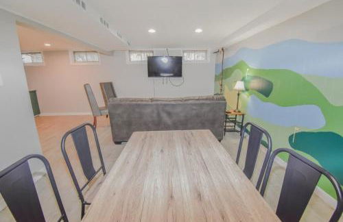 Family Home with Large Yard & Golf Theme Near Rail - Photo 32