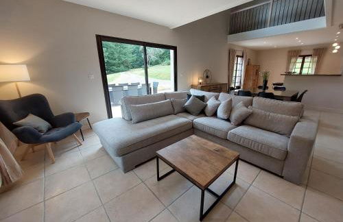 "Le petit bonheur" Gîte van 4 tot 12 personen met privé vijver van 2Ha - Foto 23