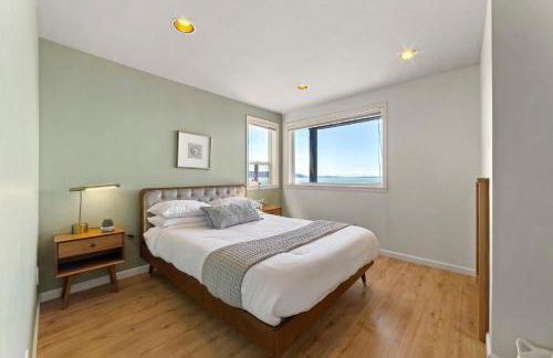 SANDY POINT 6 BEDS 3 BATHS BEACH HOUSE WITH AMAZING VIEWS - Foto 9