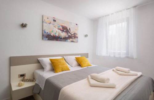 Luxury Apartment Sea - Photo 18