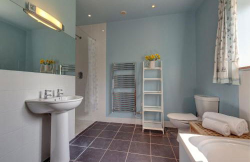 Wash House, Rookery Farm - Photo 10