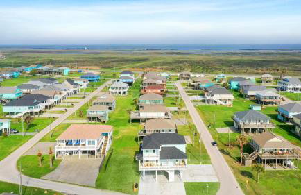 Near Beach Large Home Sleeps 22 BBQ Soaking Tub - Foto 46