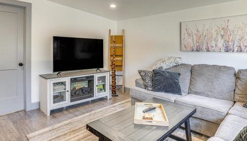 Relax Fireside Prescott Retreat with Hot Tub! - Foto 1