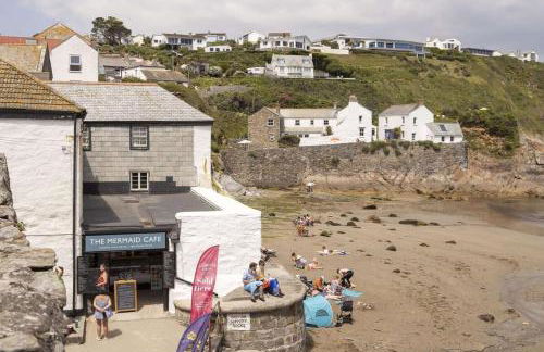 Gorgeous Cottage Parking Short Walk to Beach - Foto 33