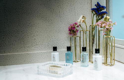 Mes à Moi in Pezenas - Appartements de charme - Baignoire Balnéo - Foto 18