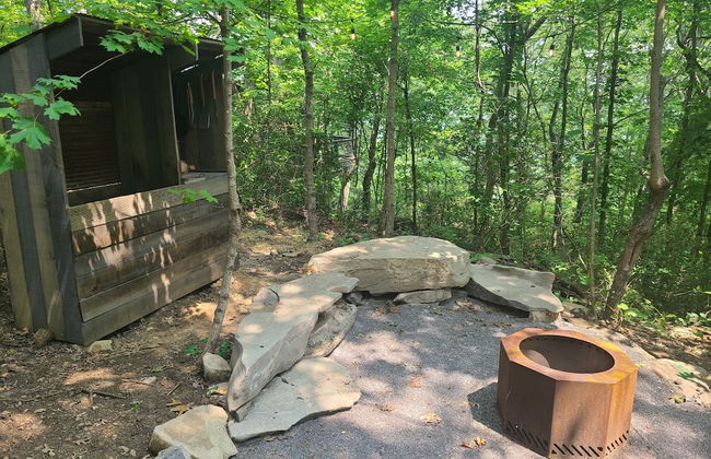 The Treetop Hideaways at Ruby Falls - Photo 21