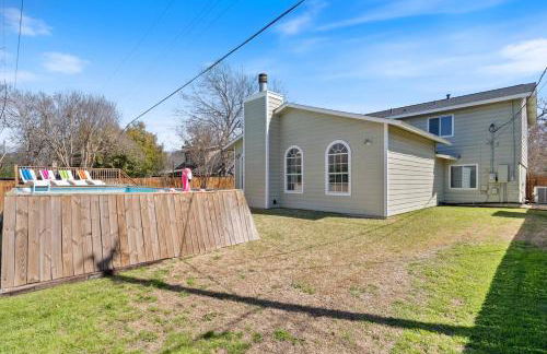 Luxury Austin Retreat w Pool, Games, Sleeps 12 - Foto 33