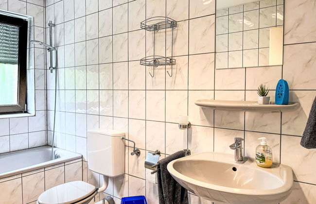 2 bedroom Apartment in Adenau with garden - Photo 16