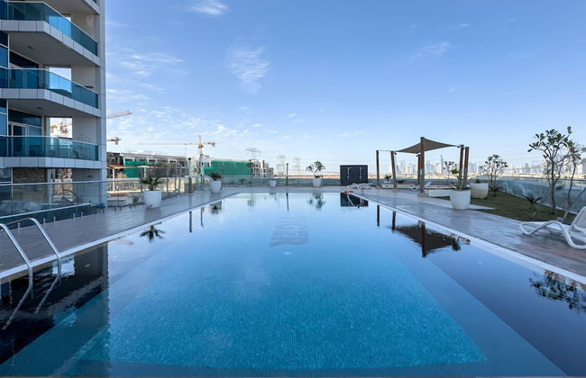 Luxury StayCation - Al Jawhara Tower Studio Apt in the Heart of Dubai - Photo 28